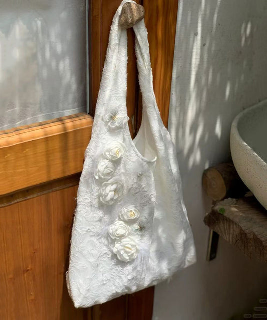 Schicke weiße Handtasche aus Canvas mit Blumendekor WI037