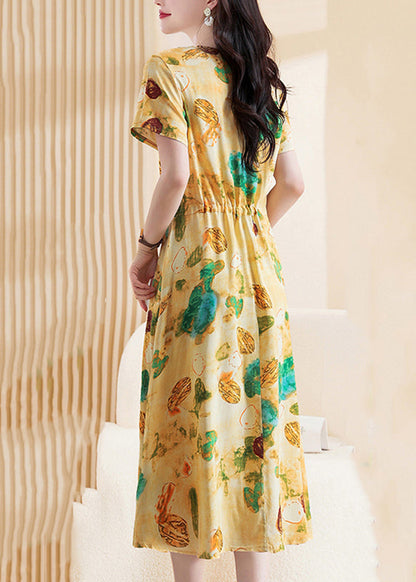 Robe longue à imprimé jaune mignon avec ceinture nouée et manches courtes VB1019