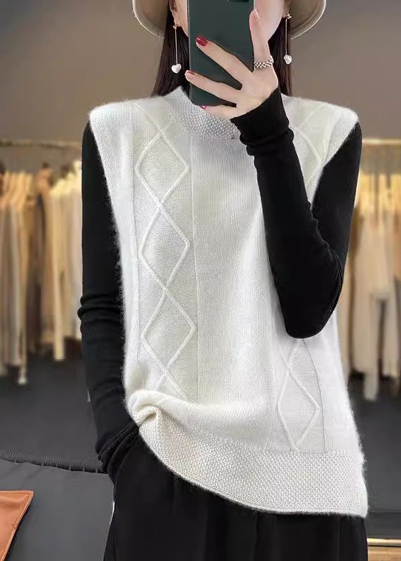 Elegant Beige O-Neck Cozy Knit Vest Sleeveless TF007