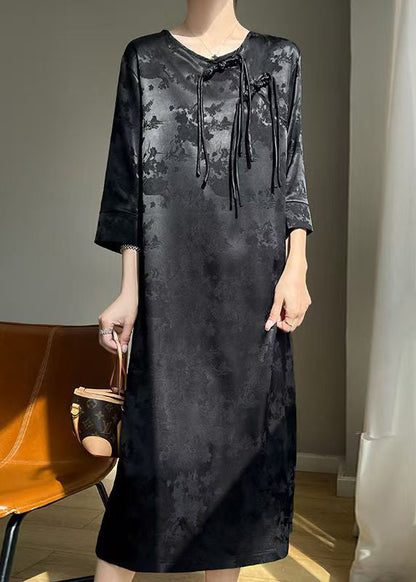 Robe élégante en soie unie noire à boutons chinois Automne AB1034