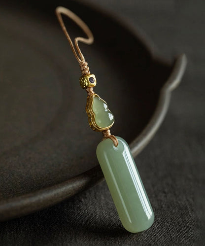 Inlaid Overgild Jade Elegant Green Keychains Zircon Copper