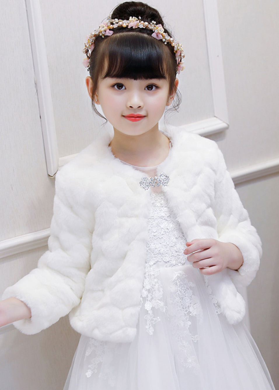 Elegant White Stand Collar Mink Velvet Girls Cloak Winter WL032