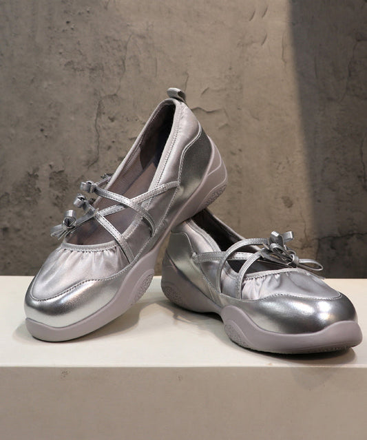 Modische, bequeme flache Schuhe mit Schleife und Kreuzriemen in Silber DD1021