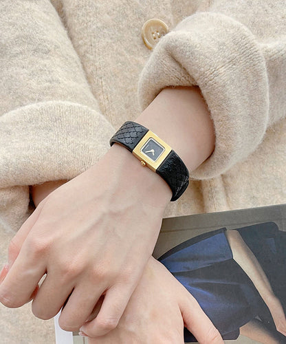 Gold Waterproof Quartz Movement Fine Leather Watches