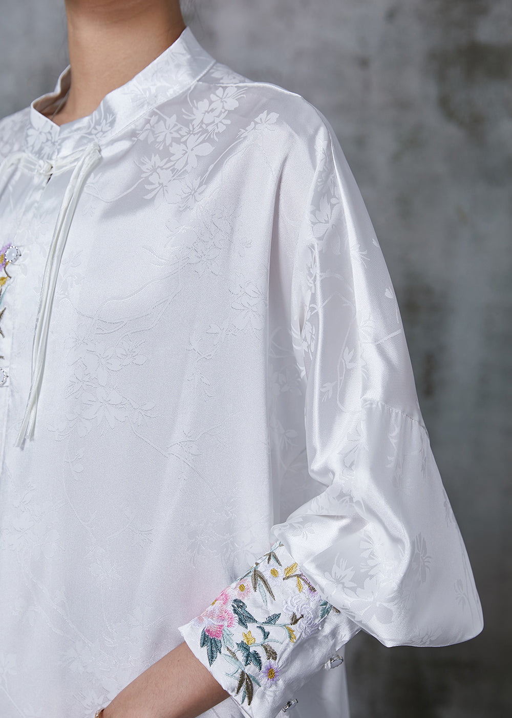 Fine White Embroidered Tasseled Silk Oriental Shirts Spring AL1001