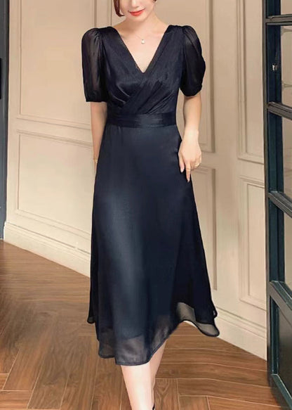 Robe longue en soie unie noire à col en V pour l'été XX003