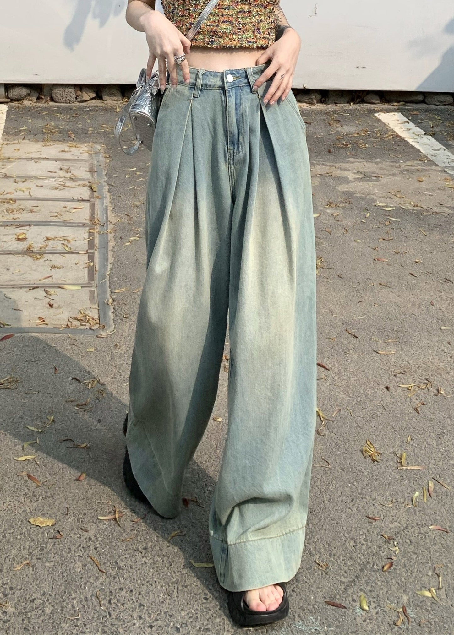 Pantalon large taille haute bleu clair avec poches pour l'été PP011