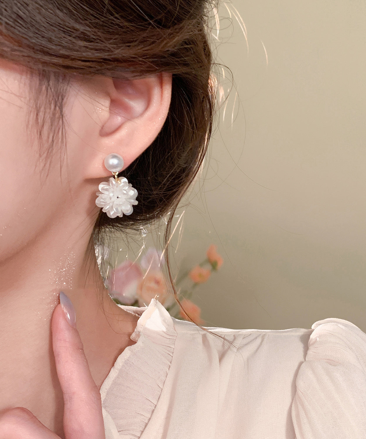 Pearl French Earrings Sterling White Resin Silver Hydrangea Stud