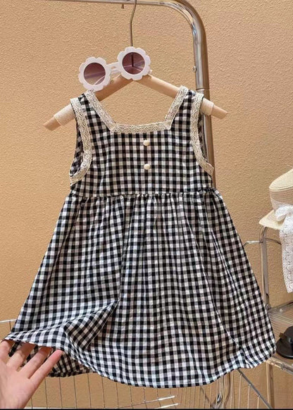 Handgemachtes schwarzes quadratisches Kragen karierte Spitze Patchwork Baumwolle Kinder Mid Kleid ärmellos GF020