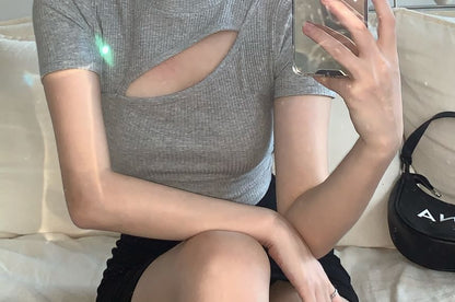Cutout Short-Sleeved Cropped T-Shirt