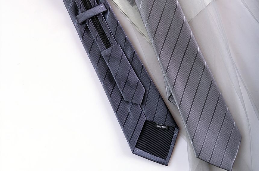 Striped No Tie Neck Tie