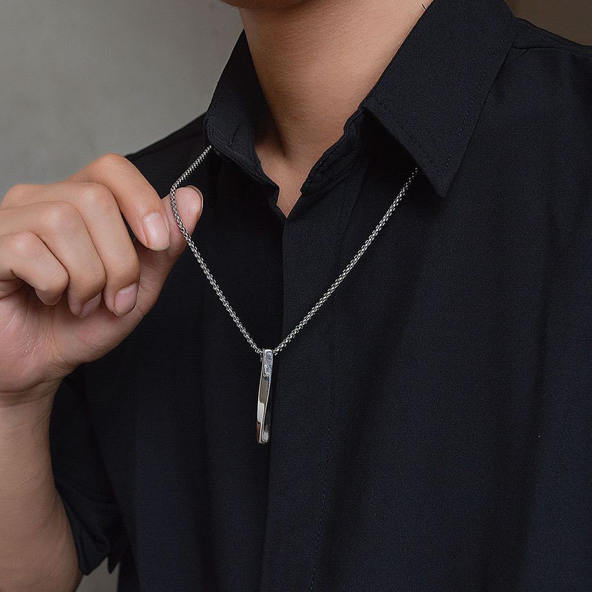 Pendant Chain Necklace