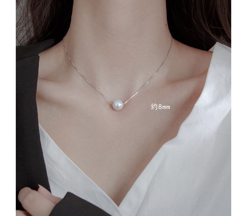 Necklace Pearl Faux