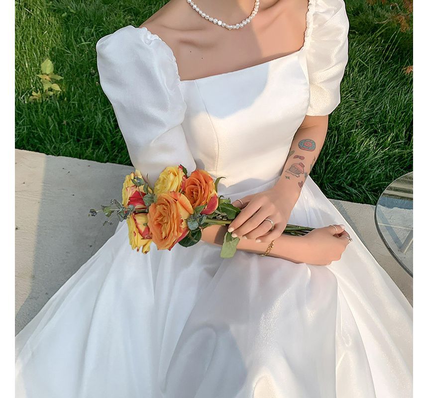 Short-Sleeve Square Neck Plain A-Line Wedding Gown / Midi Dress