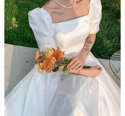 Short-Sleeve Square Neck Plain A-Line Wedding Gown / Midi Dress