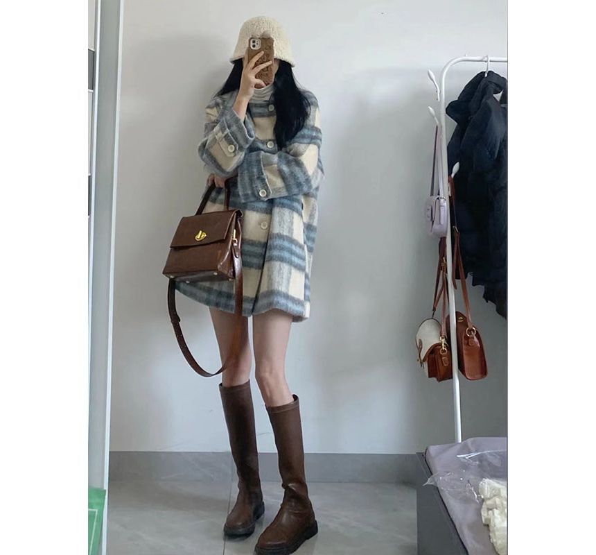 Round Neck  Plaid Single Breasted Coat