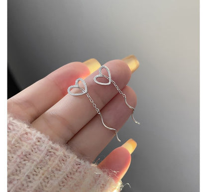 Sterling Dangle Silver Heart Earring
