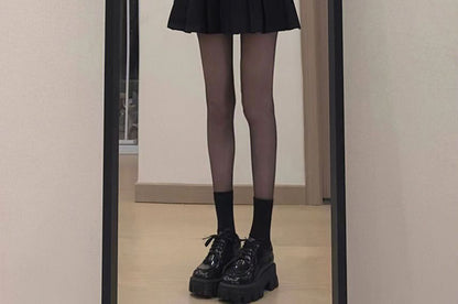 Long-Sleeve Plain Slim Fit Shirt / High Waist Pleated Mini A-Line Skirt