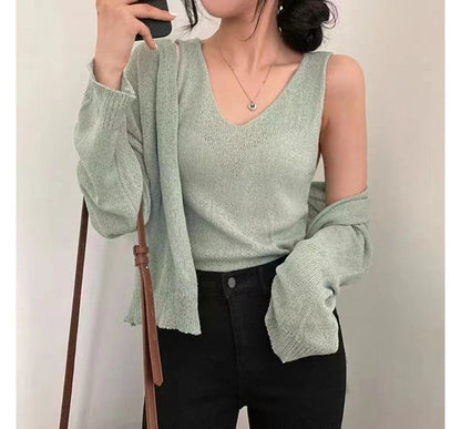Set: V-Neck Crop Knit Tank & Cardigan