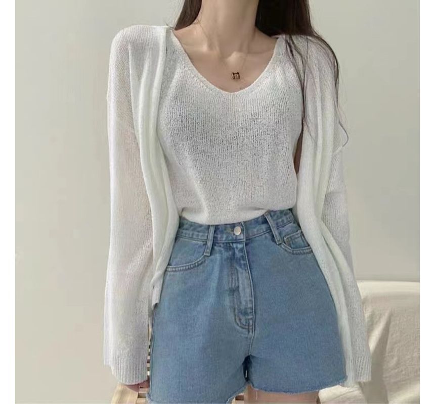 Set: V-Neck Crop Knit Tank & Cardigan