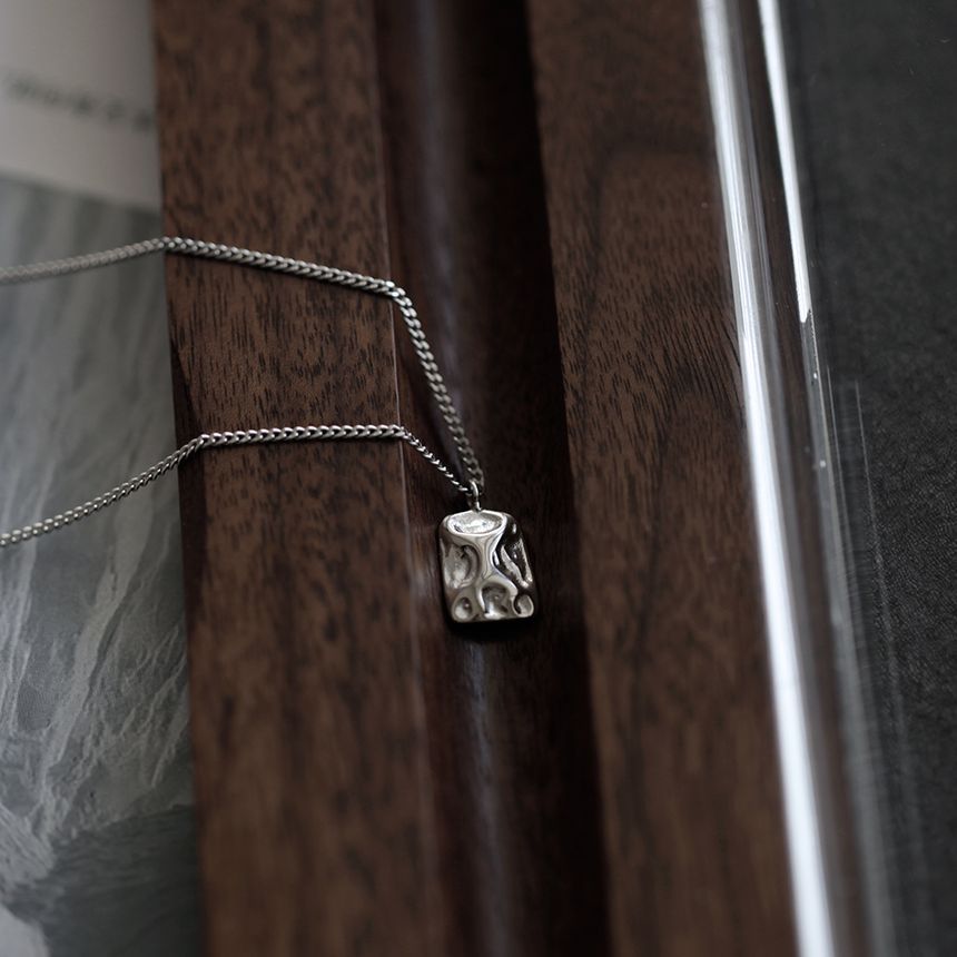 Necklace Asymmetrical Simple