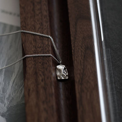 Necklace Asymmetrical Simple