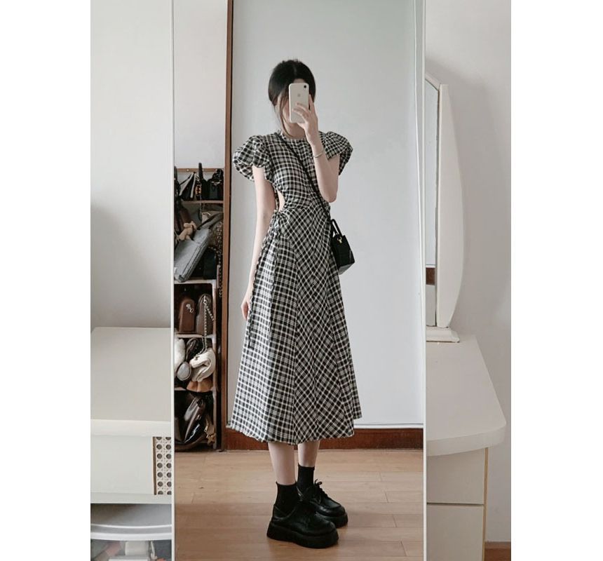 Short-Sleeve Crew Neck Plaid Midi A-Line Dress