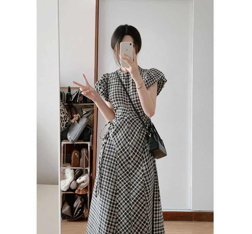 Short-Sleeve Crew Neck Plaid Midi A-Line Dress