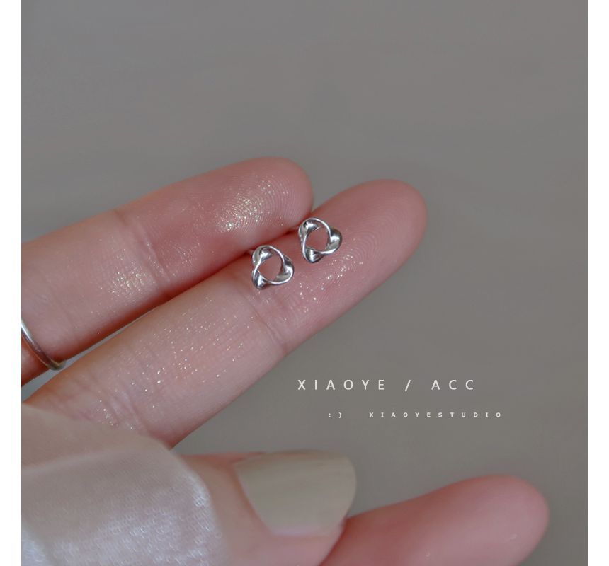 Silver Twisted Triangle Sterling Earring