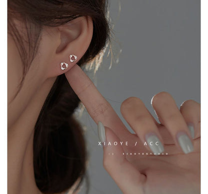 Silver Twisted Triangle Sterling Earring