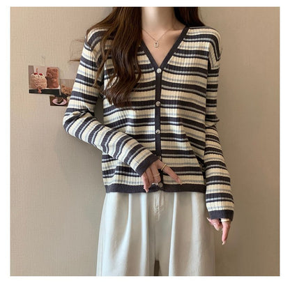 Long Sleeve Color Block Striped V-Neck Cardigan