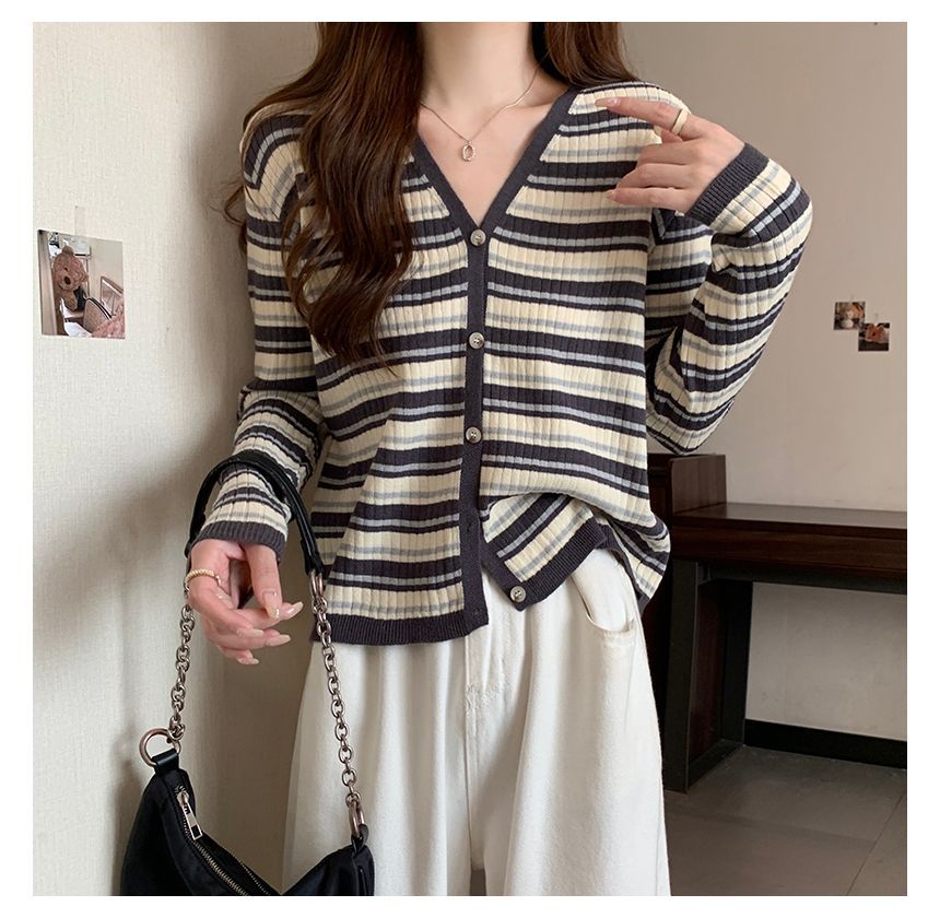 Long Sleeve Color Block Striped V-Neck Cardigan