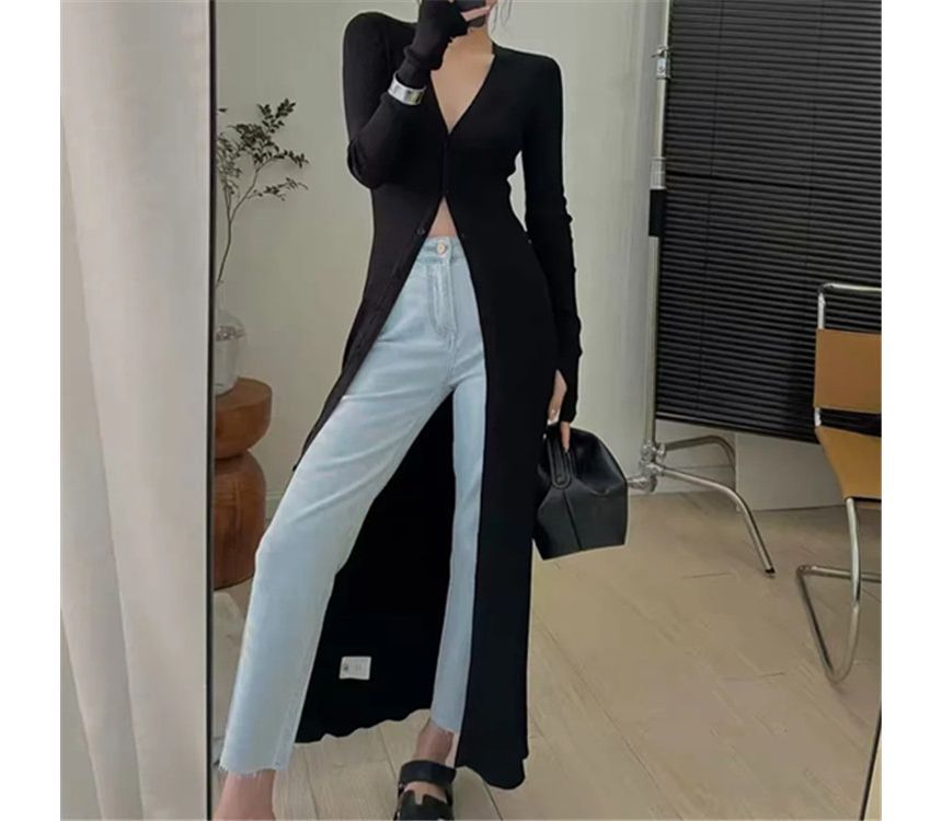 V-Neck Long Sleeve Knit Cardigan