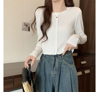Crewneck Crop Knit Cardigan