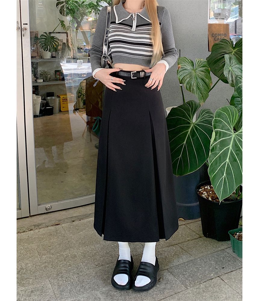 Elevated A-Line Midi Skirt with Smooth Finish
