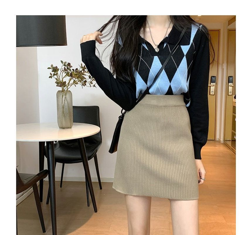 Ribbed Knit Mini Skirt with Straight Silhouette and High Rise