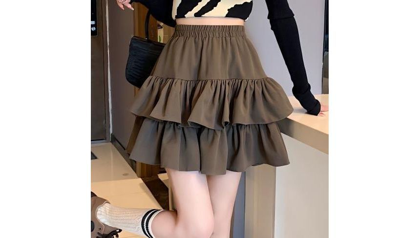 Tiered Mini Skirt with Elastic Waistband and Plain Texture