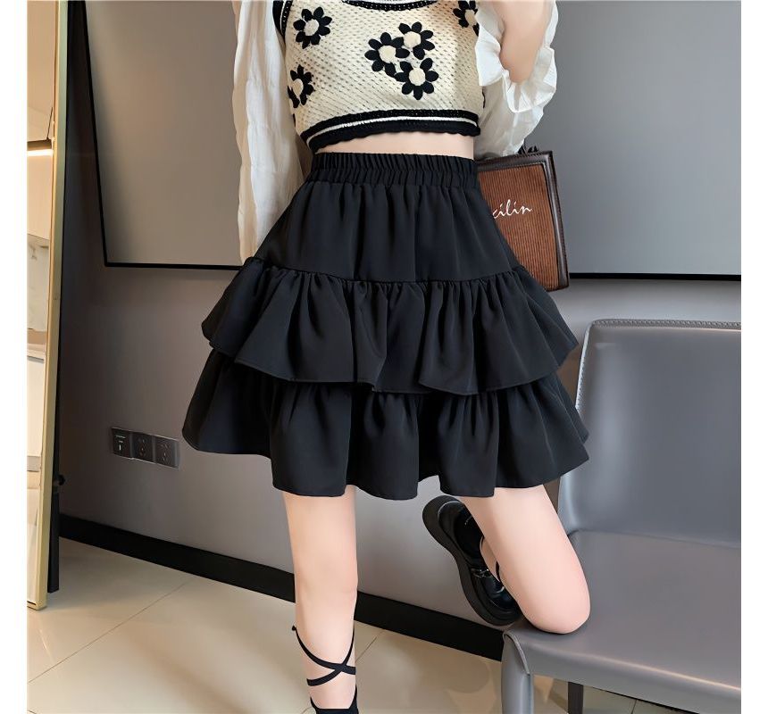 Tiered Mini Skirt with Elastic Waistband and Plain Texture