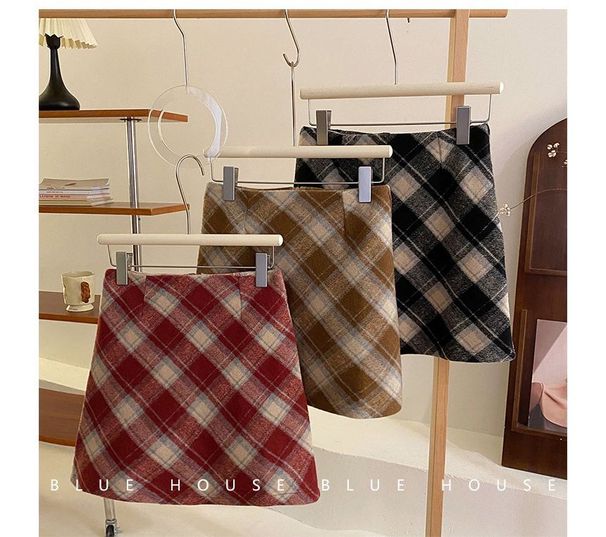 Color-Blocked Plaid Woolen A-Line Skirt with High-Rise Waist