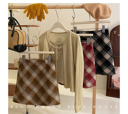Color-Blocked Plaid Woolen A-Line Skirt with High-Rise Waist