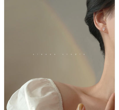 Stud Silver Heart Earring