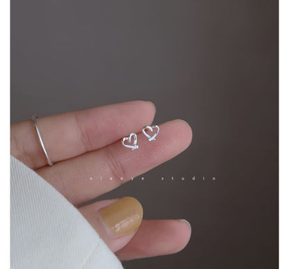 Stud Silver Heart Earring
