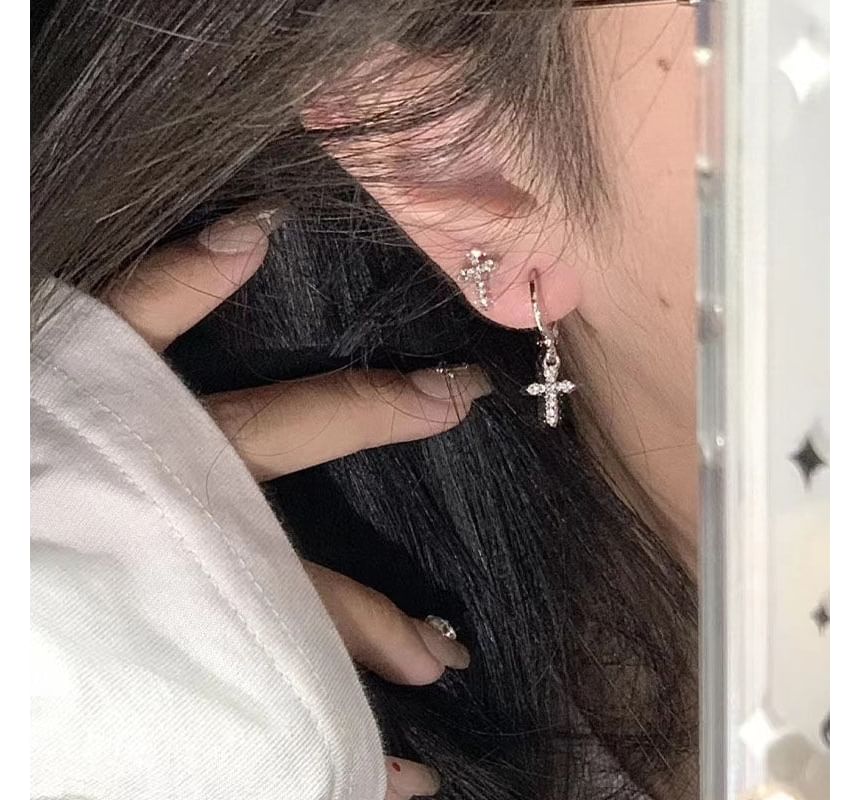 Asymmetrical Rhinestone Cross Drop Earring Alloy