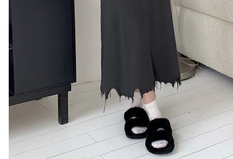 Knit Midi Skirt with High-Waist and Smooth Texture