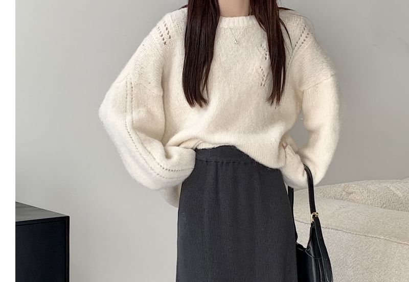 Knit Midi Skirt with High-Waist and Smooth Texture