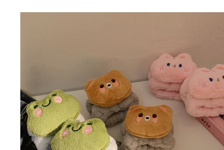 Chenille Face Wrist (Various Wash Animal Band Designs)