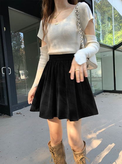 High-Waist Velvet Mini A-Line Skirt with Sleek Silhouette
