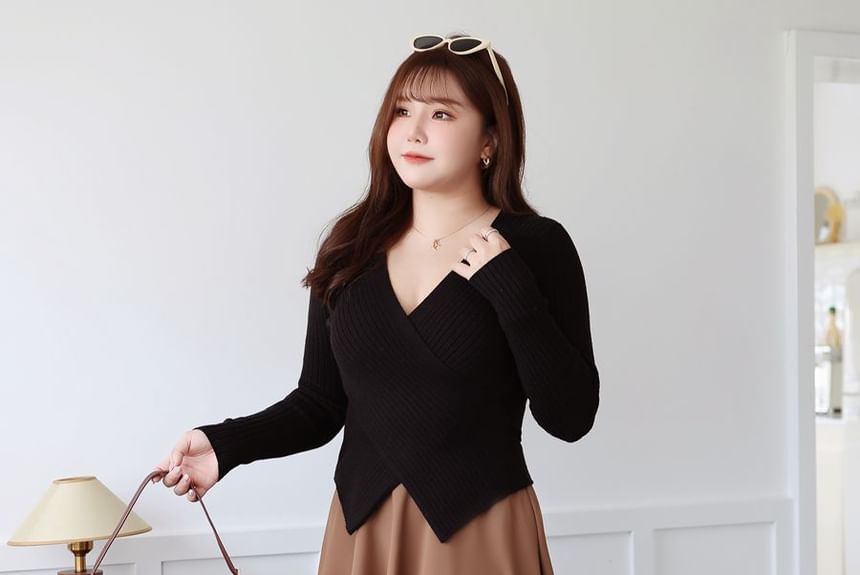 High-Waist Solid Midi A-Line Skirt with Clean Lines