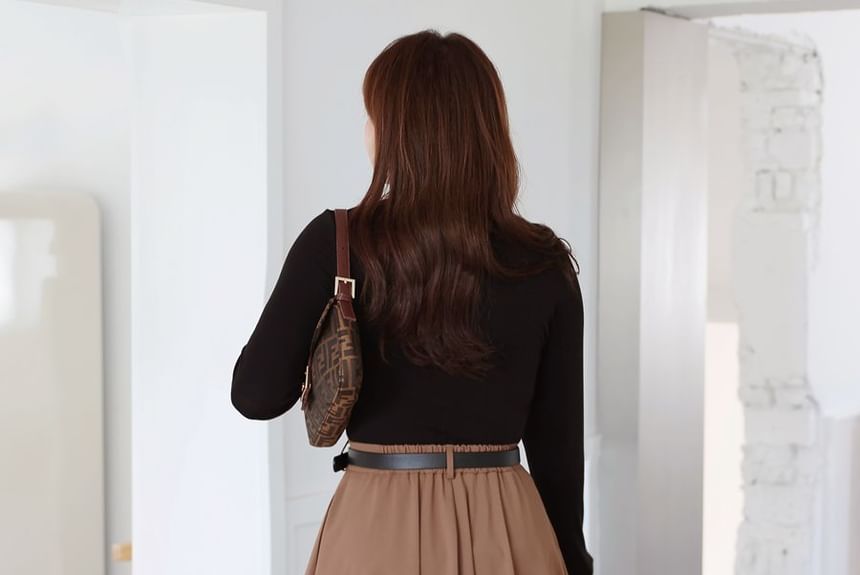 High-Waist Solid Midi A-Line Skirt with Clean Lines