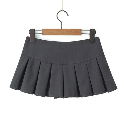 Low-Rise Bow Accent Pleated Slit Mini A-Line Skirt